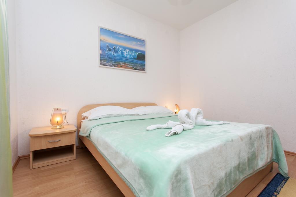 Apartments Boskoviceva Пунат Экстерьер фото