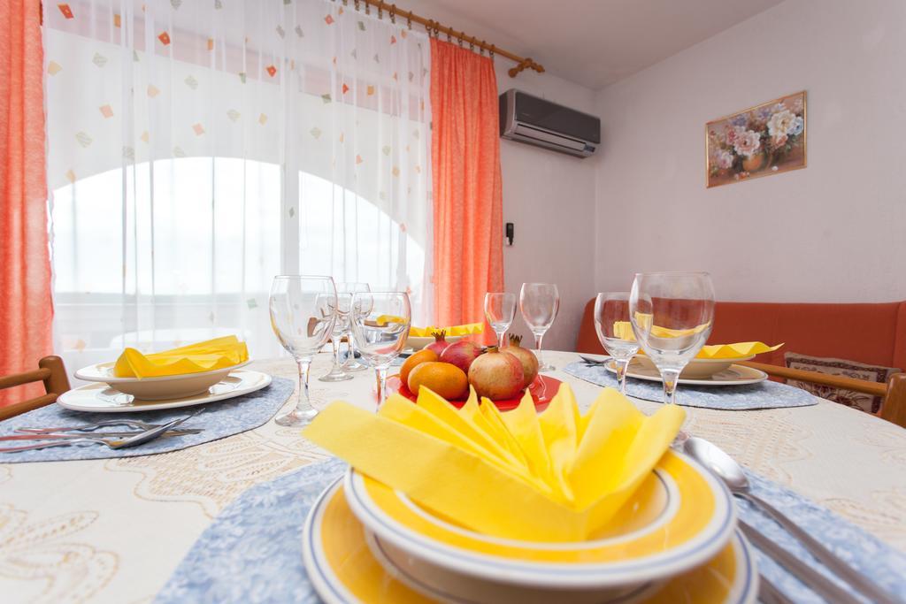 Apartments Boskoviceva Пунат Экстерьер фото