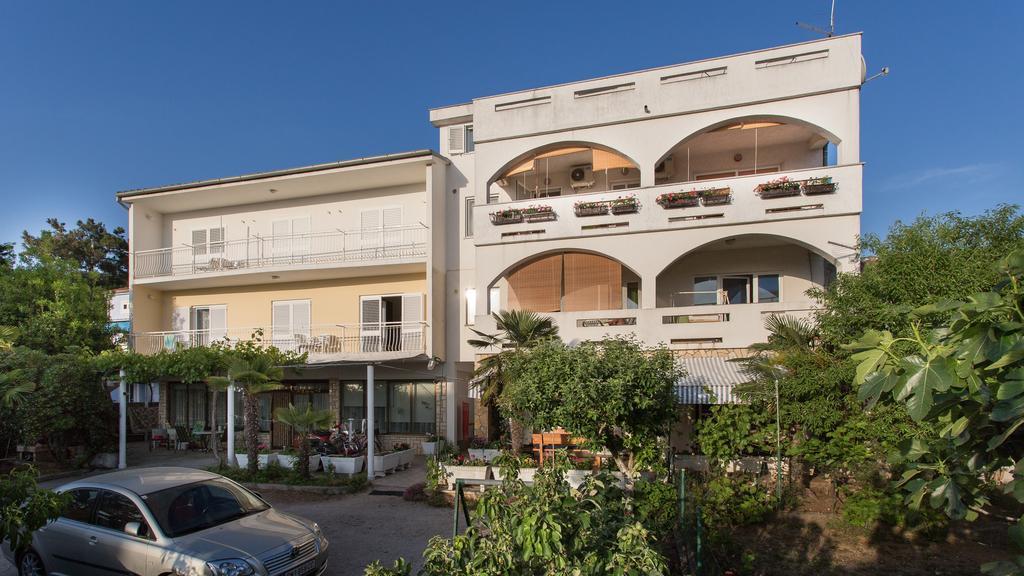 Apartments Boskoviceva Пунат Экстерьер фото